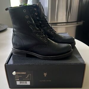 ⚡️SALE⚡️ FRYE Black Leather Veronica Combat Boots